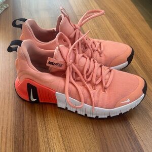 Nike Free Coral Running Shoes